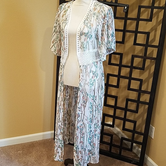 Sheer Kimono - Picture 3 of 6